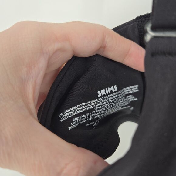 NWT Skims Full Coverage Lightly Lined Bra Onyx 42B - Picture 4 of 5